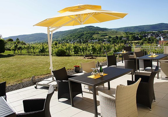 Weingut Genetsch Terrasse
