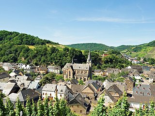 Flohmarkt in Neumagen-Dhron